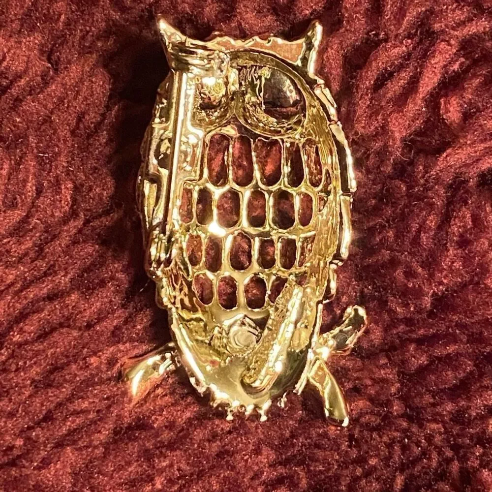 Goldtone Owl Brooch Pin Rhinestone Eyes